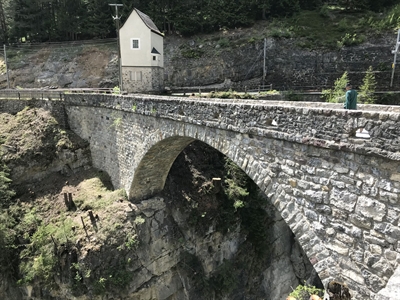 Foto 1 Restaurierung Brücke Jenisberg