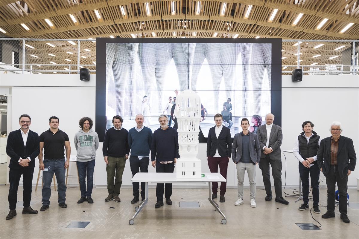 Involvierte Personen in einem Gruppenbild