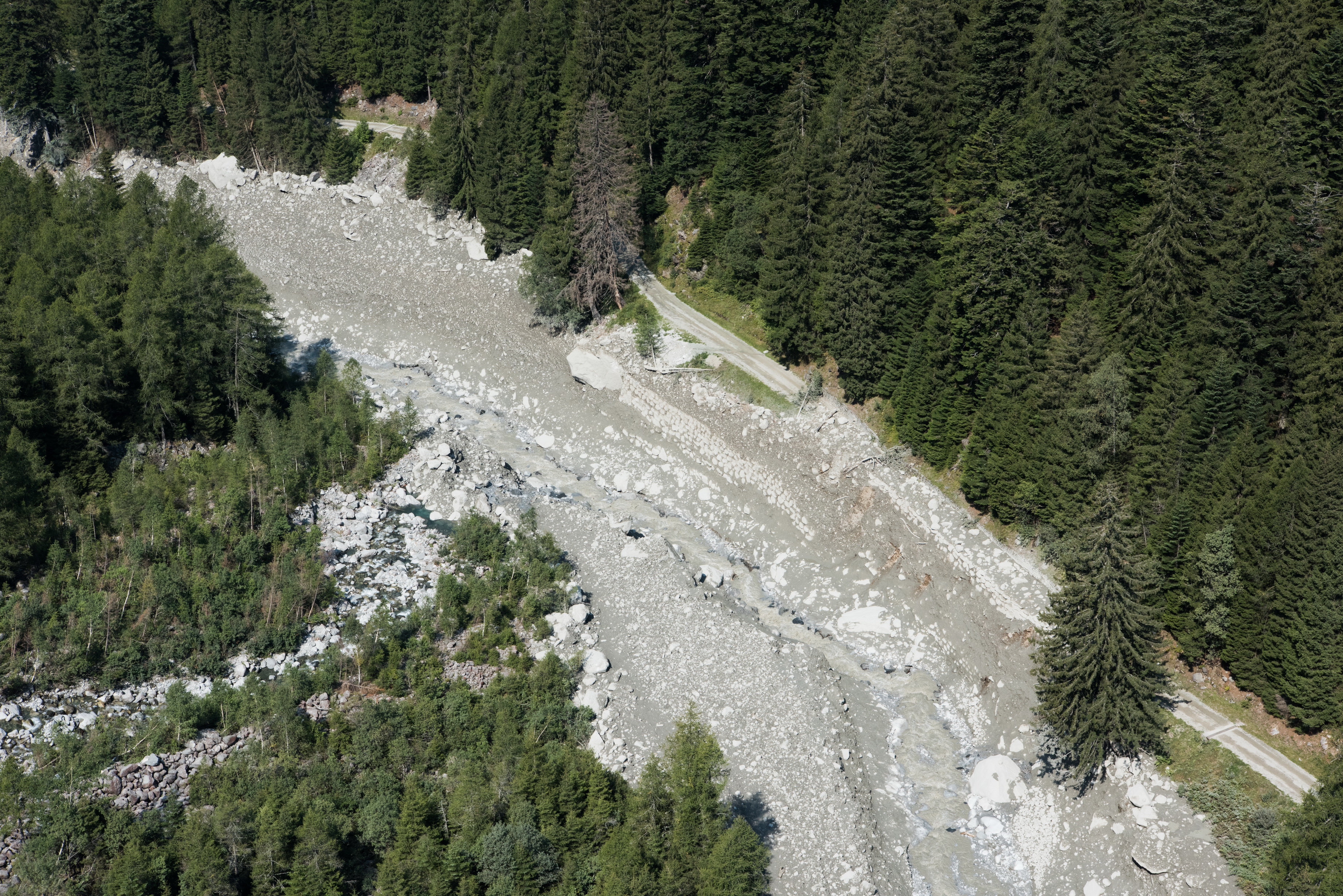 Murgangspuren in der unteren Val Bondasca