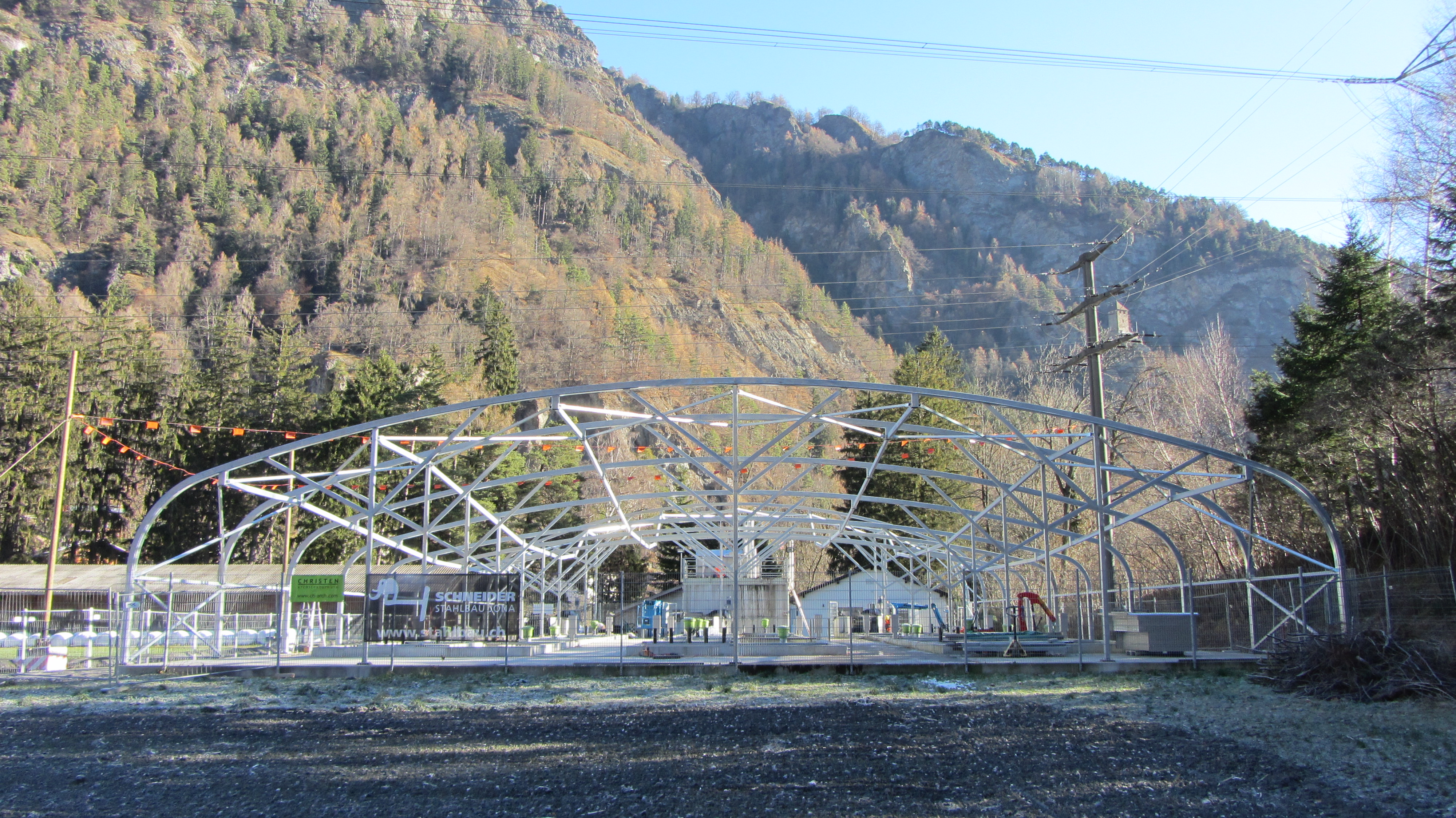 Fischzuchtanstalt in Rothenbrunnen erhält eine Membranüberdachung