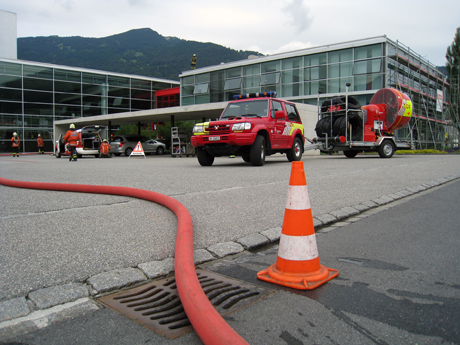 Zum Einsatz kam auch der Hochleistungslüfter der Feuerwehr der Stadt Chur