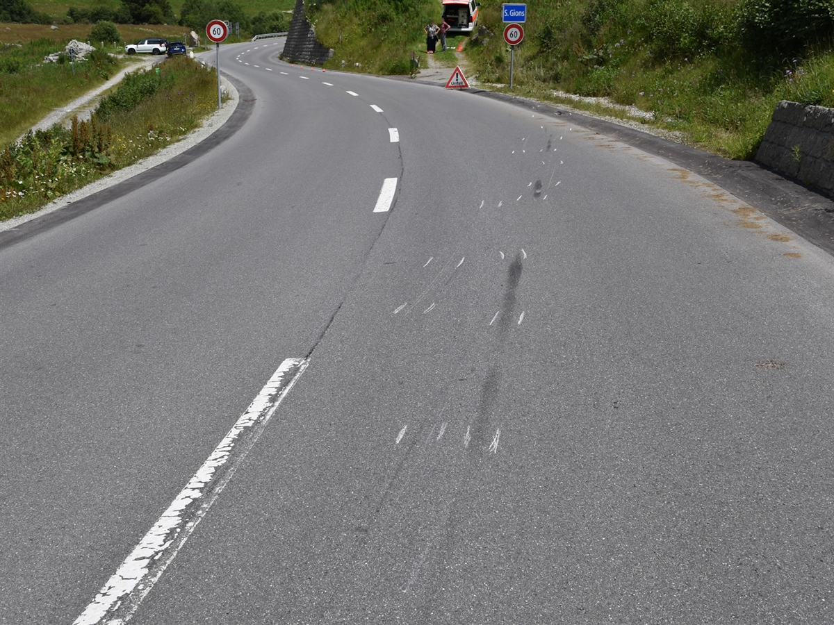 Die Unfallstelle auf der Südseite des Weilers Sogn Gions