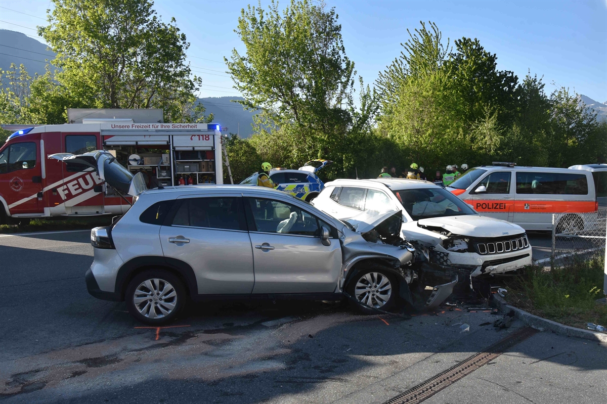 Stark beschädigte Fahrzeug 