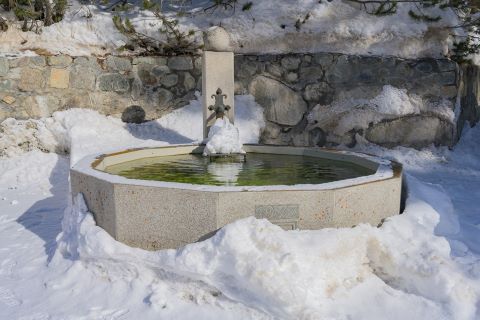 Brunnen