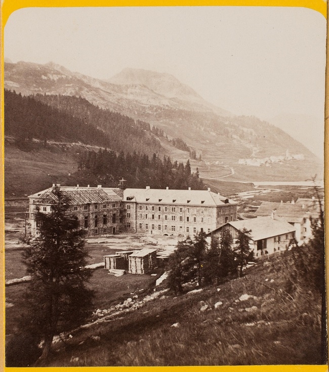 Fotos online zugänglich: Kurhaus St. Moritz um 1864 (StAGR N18.56)