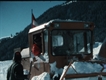 Schneewetter vom 19.1.1981, Schneeschleuder beim Öffnen auf Parkplatz (19.01.1981)
