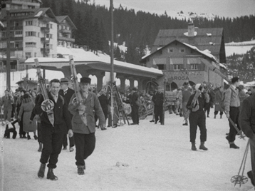 Fahrt mit der Chur-Arosa Bahn ins Skiparadies von Arosa (späte 1920er Jahre?)