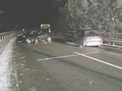 Unfallendlage auf der Schinstrasse