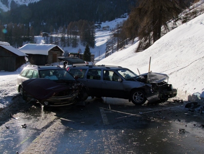 Unfallendlage der Frontalkollision bei Davos Frauenkirch