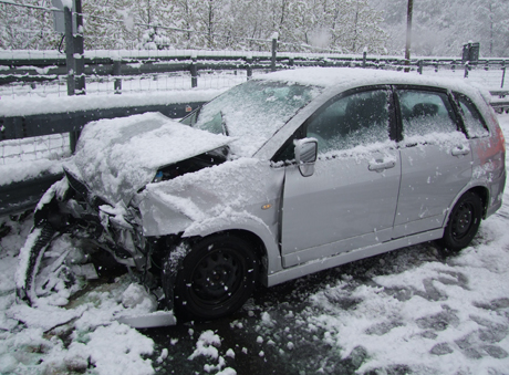 Eines der beteiligten Fahrzeuge