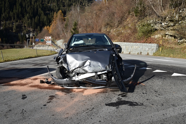 Total beschädigter Personenwagen