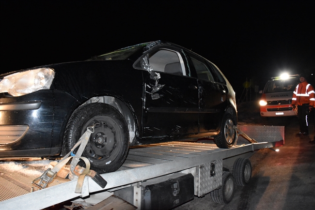 Auto wird abgeschleppt